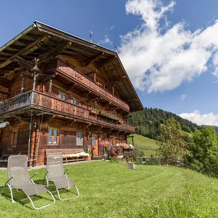 Troadstadl Brixentalblick * Salvenberg
